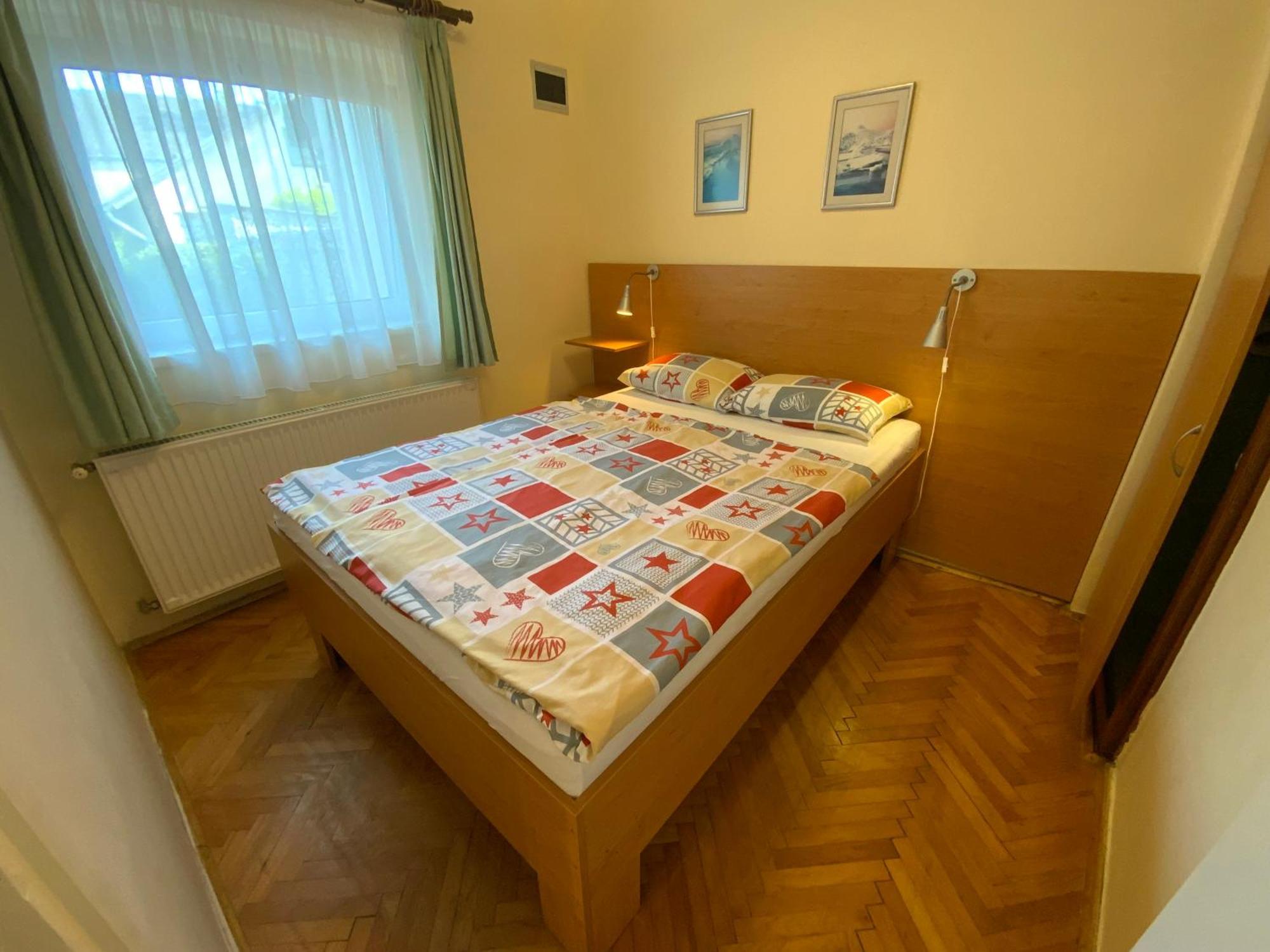 Gosy Apartmanok Siofok Ngoại thất bức ảnh